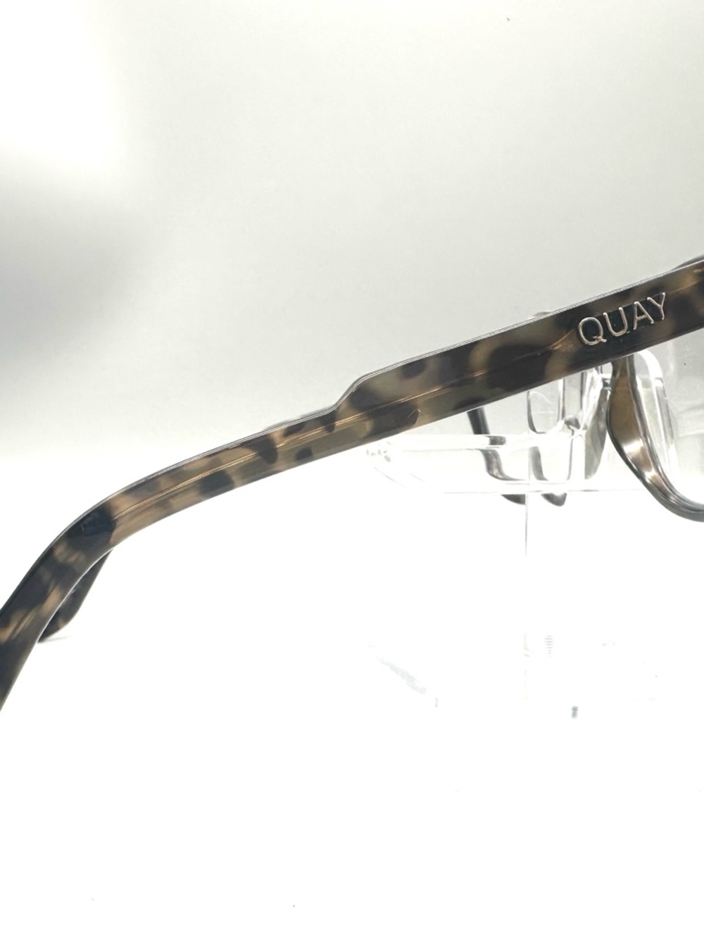Quay Australia Hardwire Mini Blue Light Glasses Tortoise Square Clear Lens 126 - Picture 3 of 6